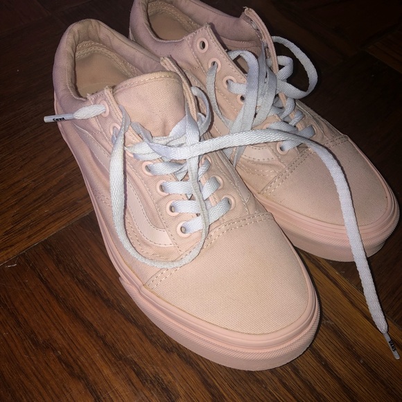 Pale, all pink vans - Picture 4 of 6